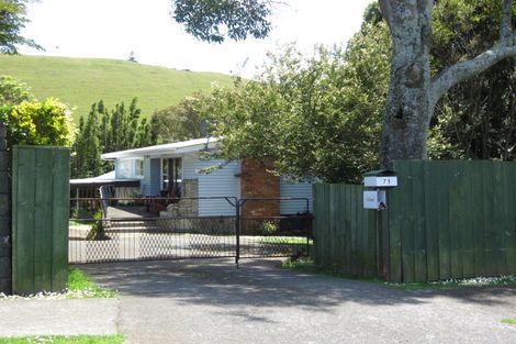 Photo of property in 71 Miller Road, Mangere Bridge, Auckland, 2022
