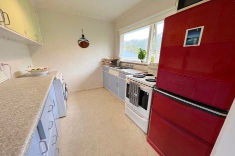 Photo of property in 139u6 Queens Drive, Lyall Bay, Wellington, 6022