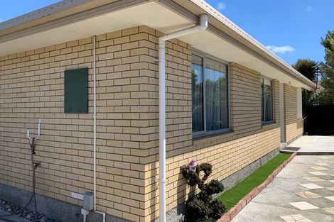 Photo of property in 162a Springs Road, Hornby, Christchurch, 8042