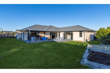 Photo of property in 16 Rembrandt Drive, Rolleston, 7614