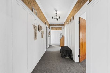 Photo of property in 200 Tukapa Street, Westown, New Plymouth, 4310