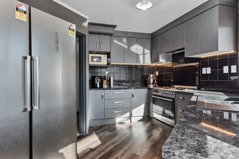 Photo of property in 10 Mcvie Road, Huntly, 3700