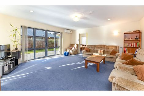 Photo of property in 86a Mackworth Street, Woolston, Christchurch, 8062