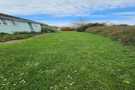 Photo of property in 15 Walter Street, Takapau, 4203
