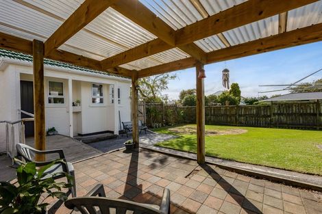 Photo of property in 139 Tukapa Street, Westown, New Plymouth, 4310