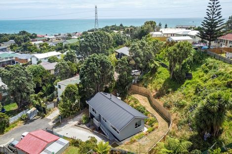 Photo of property in 5c Tahurangi Place, Spotswood, New Plymouth, 4310
