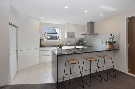 Photo of property in 3/24 Eversleigh Street, St Albans, Christchurch, 8014