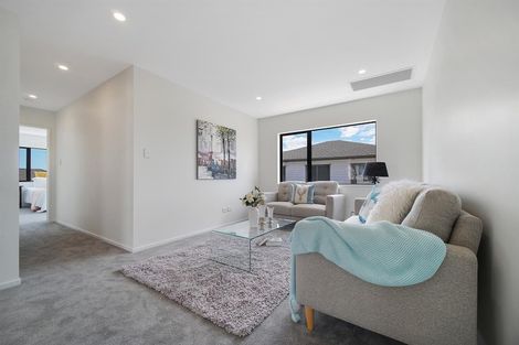 Photo of property in 43 Sapwood Crescent, Takanini, 2110