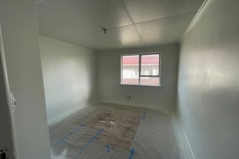 Photo of property in 27 Acourt Street, Hawera, 4610