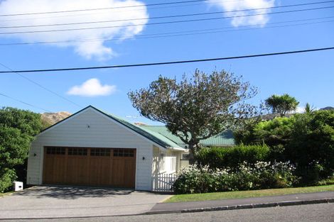 Photo of property in 6 Swansea Street, Khandallah, Wellington, 6035