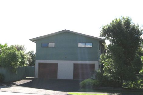Photo of property in 11 Bosun Place, Te Atatu Peninsula, Auckland, 0610