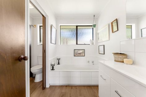 Photo of property in 223 Waitaha Road, Welcome Bay, Tauranga, 3112