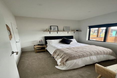 Photo of property in 6 Parenga Lane, Kumeu, 0810