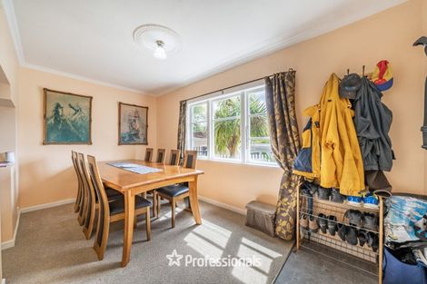 Photo of property in 8 Beechwood Lane, Te Marua, Upper Hutt, 5018
