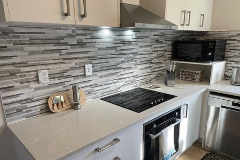 Photo of property in 51 Pitoitoi Drive, Riverhead, 0820