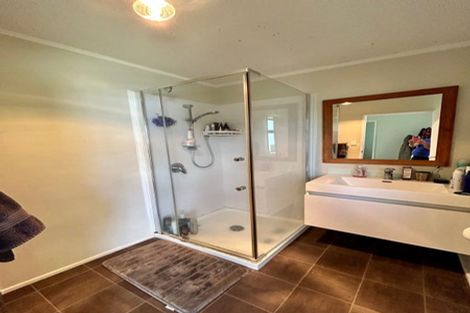 Photo of property in 139 Ararimu Valley Road, Helensville, Waimauku, 0882