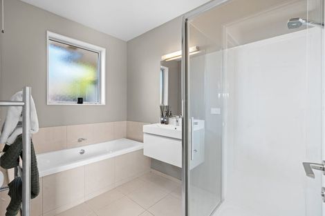 Photo of property in 16 Graycliffe Street, Halswell, Christchurch, 8025