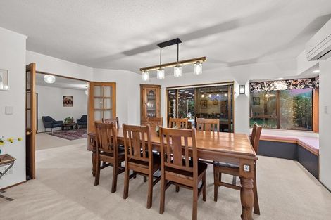 Photo of property in 8 Runanga Grove, Waikanae, 5036