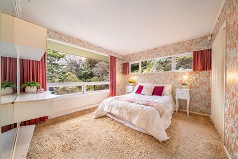 Photo of property in 99 Pinehaven Road, Pinehaven, Upper Hutt, 5019