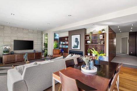 Photo of property in 20 Augusta Street, Redcliffs, Christchurch, 8081