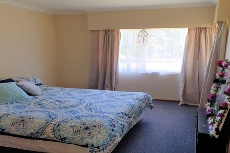 Photo of property in 3 View Road, Waiuku, 2123