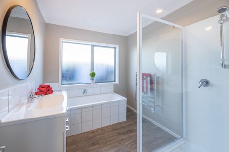 Photo of property in 15 Lignite Drive, Rolleston, 7614