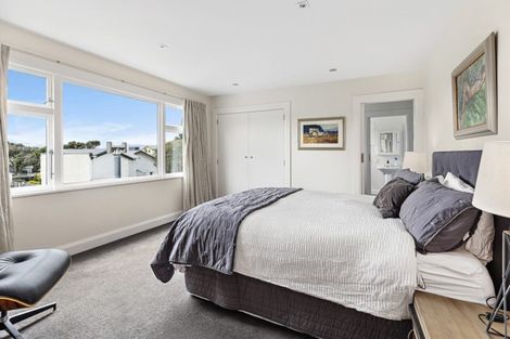 Photo of property in 45 Burnham Street, Seatoun, Wellington, 6022