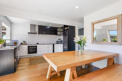 Photo of property in 10 Mananui Crescent, Whakatane, 3120