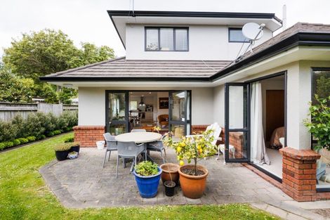 Photo of property in 3 Winston Avenue, Hokowhitu, Palmerston North, 4410