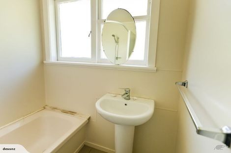 Photo of property in 37 Ogle Crescent, Te Kamo, Whangarei, 0112