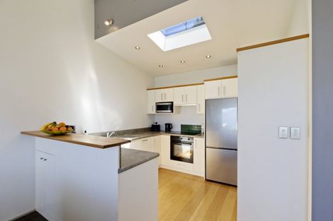 Photo of property in 12a Sainsbury Road, Fernhill, Queenstown, 9300