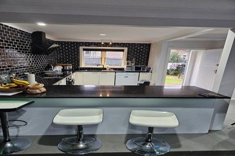 Photo of property in 36 Puriri Road, Manurewa, Auckland, 2102