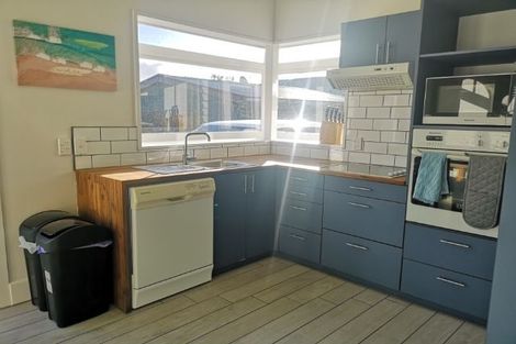 Photo of property in 364a Pages Road, Aranui, 8061