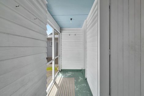 Photo of property in 195 South Road, Spotswood, New Plymouth, 4310