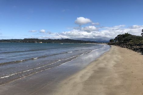 Photo of property in 2 Bongard Road, Whitianga, 3510
