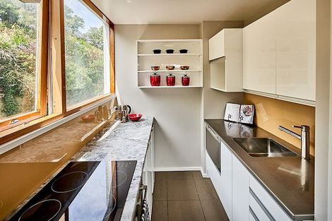 Photo of property in 3a/145 Ohiro Road, Brooklyn, Wellington, 6021