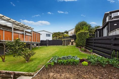 Photo of property in 4 Spey Place, Papakowhai, Porirua, 5024