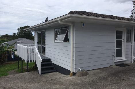 Photo of property in 1/13 Dolbear Street, Titirangi, Auckland, 0604