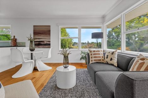 Photo of property in 9a/1 Eversleigh Road, Belmont, Auckland, 0622