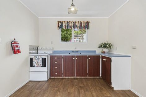 Photo of property in 1/25 Tahurangi Place, Spotswood, New Plymouth, 4310