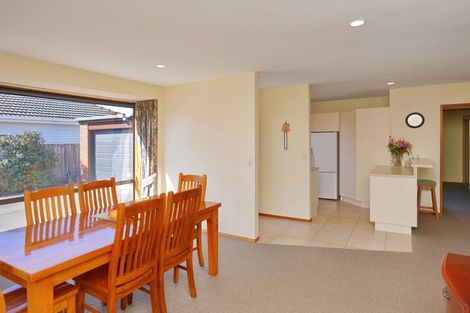 Photo of property in 82 Middleton Road, Upper Riccarton, Christchurch, 8041