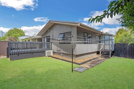 Photo of property in 3/16 Pine Street, New Lynn, Auckland, 0600