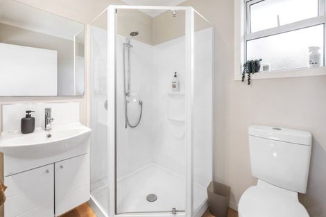 Photo of property in 1/58 Mere Road, Taupo, 3330