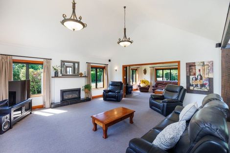 Photo of property in 443 Stoney Creek Road, Kelvin Grove, Palmerston North, 4470