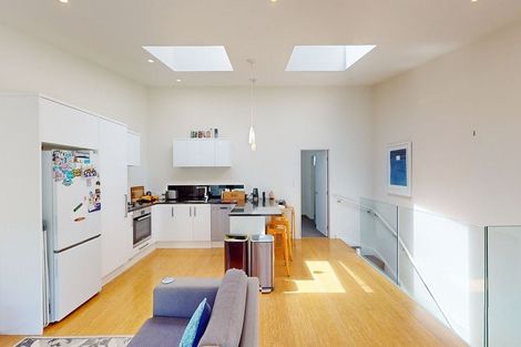 Photo of property in 1c Hungerford Road, Lyall Bay, Wellington, 6022