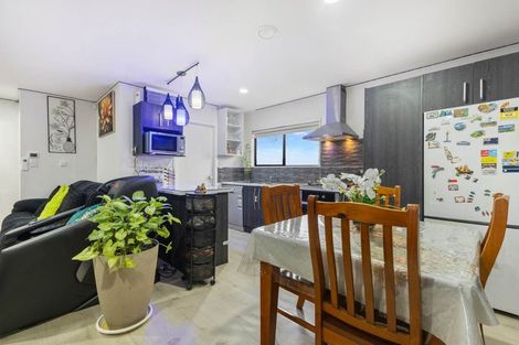 Photo of property in 12a President Avenue, Papakura, 2110