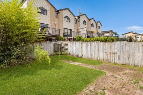 Photo of property in St Claire Village, 23/172 Mcleod Road, Te Atatu South, Auckland, 0610