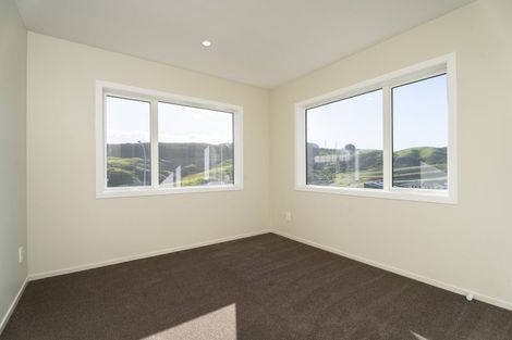 Photo of property in 9 Swinton Place, Churton Park, Wellington, 6037