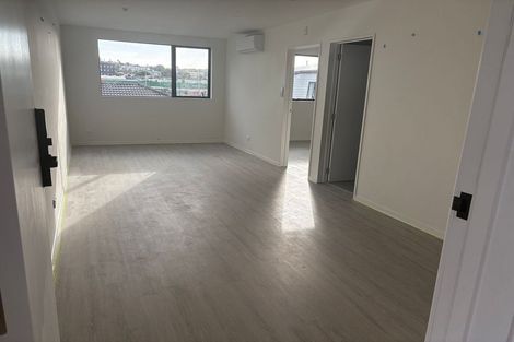 Photo of property in 47 Dale Crescent, Pakuranga, Auckland, 2010