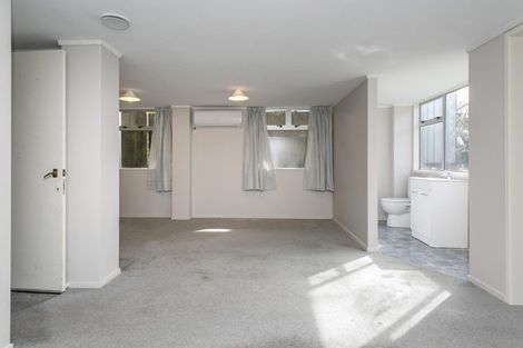 Photo of property in 43 Marshall Avenue, Richmond Heights, Taupo, 3330
